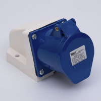 Розетка стац. наружная 123 (IP-44)