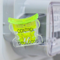 Охранная пломба 