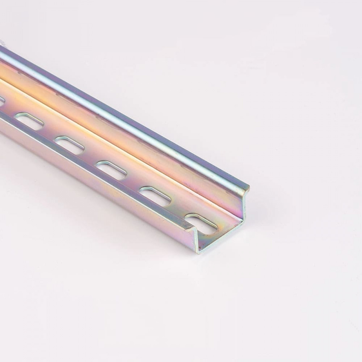 DIN-рейки (монтажні рейки) у відрізках довжиною 2 метри Takel (501004)